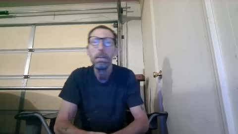 smoke-4-me online show from 09-26-25, 06:06