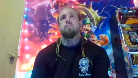 smoke online show from 10-30-25, 02:18