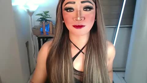 Snapshot of smokeprincess chatting on 02-18-25, 07:09 Amanda online show from 02-18-25, 07:09