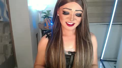 Snapshot of smokeprincess chatting on 02-23-25, 10:20 Amanda online show from 02-23-25, 10:20