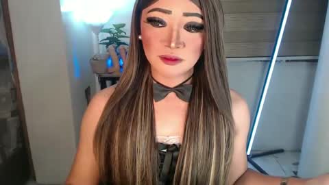 Snapshot of smokeprincess chatting on 02-25-25, 08:51 Amanda online show from 02-25-25, 08:51