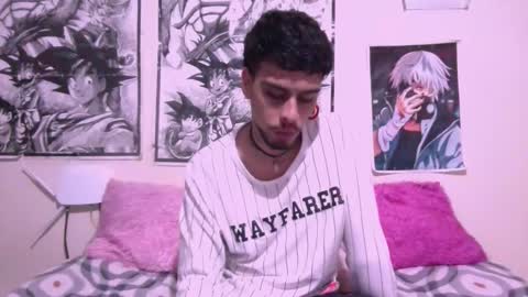 teddy online show from 10-11-25, 08:13