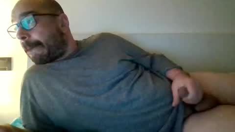 smoker985 online show from 01-11-25, 08:22