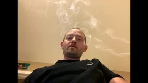 Snapshot of smokeymt420 chatting on 01-12-25, 11:07 smokeymt420 online show from 01-12-25, 11:07