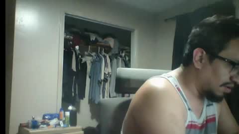 Snapshot of smoky47gxxx chatting on 04-12-26, 05:12 smoky47 online show from 04-12-26, 05:12