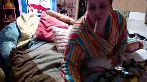 DIAN dee-ann online show from 12-22-25, 06:49