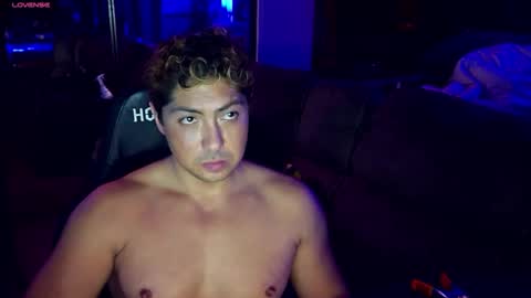 Snapshot of smoothjocknubie chatting on 02-18-26, 09:27 Myke Jackin online show from 02-18-26, 09:27