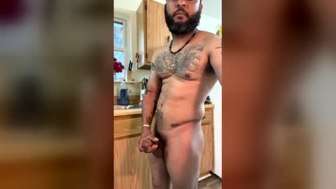Snapshot of smoothnutz83 chatting on 04-14-26, 10:54 Smoothnutz83 online show from 04-14-26, 10:54