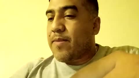 smoothstrik3r online show from 10-04-25, 06:11