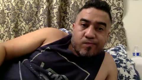 Snapshot of smoothstrik3r chatting on 03-18-26, 12:30 smoothstrik3r online show from 03-18-26, 12:30
