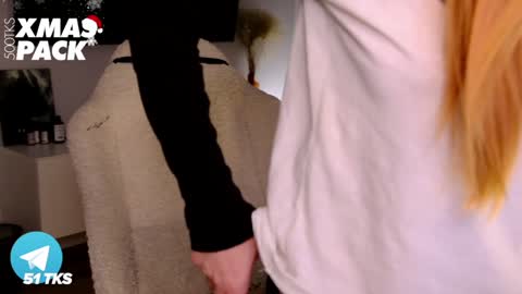 Snapshot of smthwrong chatting on 12-11-24, 01:37 smthwrong online show from 12-11-24, 01:37