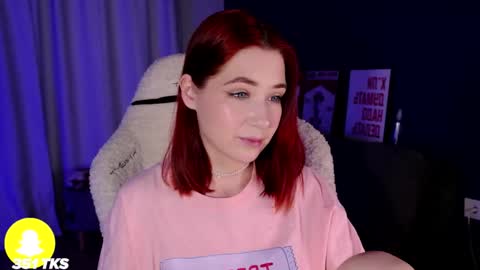 Snapshot of smthwrong chatting on 03-25-26, 09:32 smthwrong online show from 03-25-26, 09:32