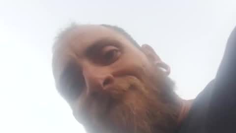 Snapshot of smyklops chatting on 10-30-25, 12:45 smyklops online show from 10-30-25, 12:45