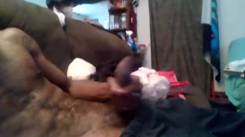 sn0wman071 online show from 07-06-26, 12:57