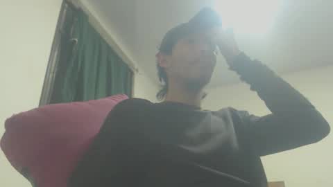 Snapshot of snackontime19 chatting on 01-09-26, 03:20 snackontime19 online show from 01-09-26, 03:20
