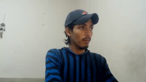 Snapshot of snackontime19 chatting on 06-25-26, 11:31 snackontime19 online show from 06-25-26, 11:31