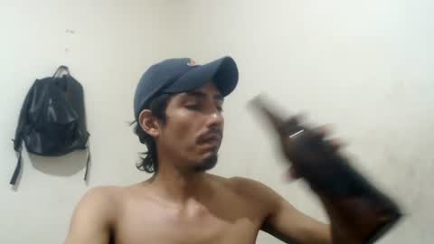 Snapshot of snackontime19 chatting on 07-13-26, 05:10 snackontime19 online show from 07-13-26, 05:10