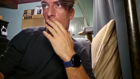 Snackyyyy online show from 04-22-26, 12:35