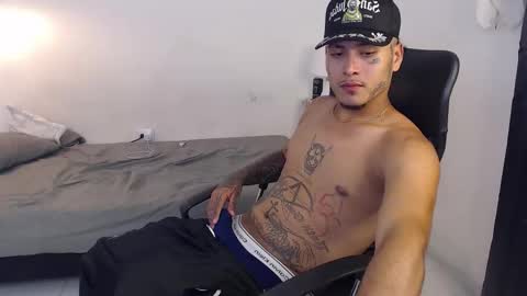 snak_master1 online show from 09-20-25, 06:14