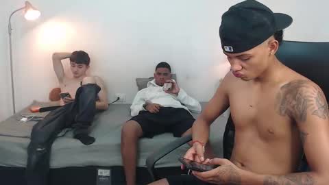 snak_master1 online show from 09-26-25, 05:50