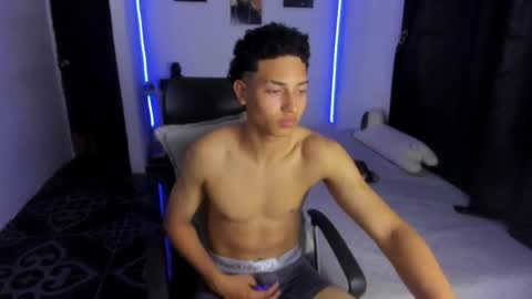 snak_master1 online show from 05-30-26, 12:30