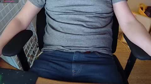 Snapshot of sneakybill82 chatting on 01-09-26, 09:27 Sneakybill online show from 01-09-26, 09:27