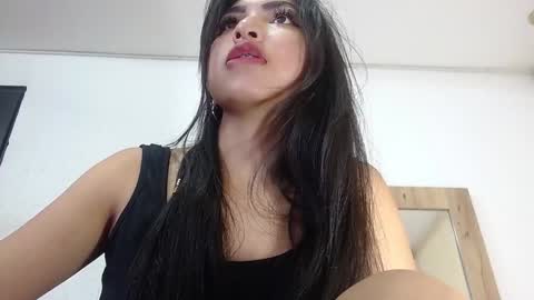 Snapshot of sneakyy_fantasy chatting on 01-04-25, 04:12 Hellen  online show from 01-04-25, 04:12