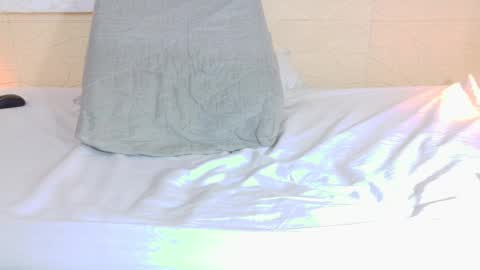 Snapshot of sneakyy_fantasy chatting on 03-12-25, 07:35 Hellen  online show from 03-12-25, 07:35