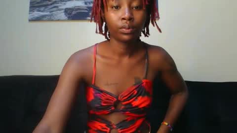 Snapshot of sneecat chatting on 04-25-26, 07:11 sneecat online show from 04-25-26, 07:11