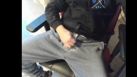 snip1977 online show from 02-14-25, 08:52