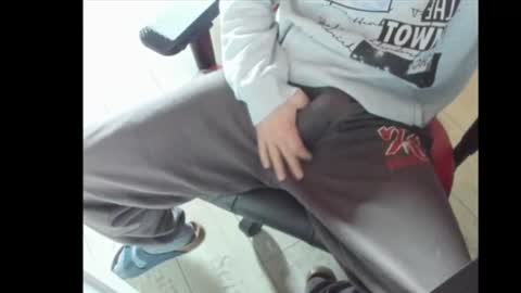 snip1977 online show from 03-07-25, 08:23