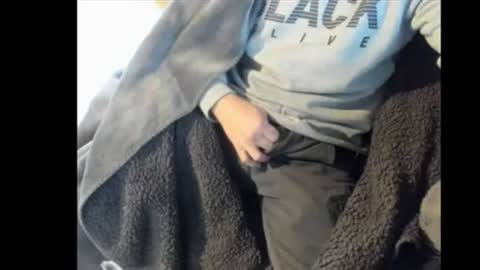 snip1977 online show from 12-17-25, 09:37