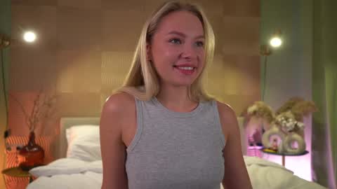 Candice Snow online show from 12-15-24, 12:06