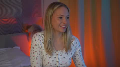 Candice Snow online show from 12-21-24, 10:17