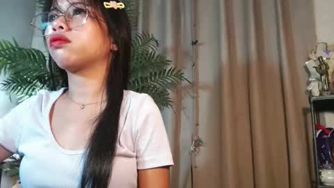 snowballkyut online show from 05-26-26, 06:20