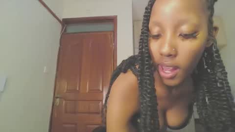 snowfox254 online show from 03-13-26, 06:47