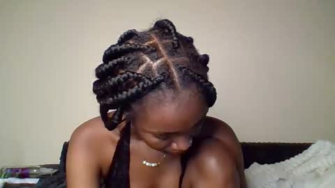 Snapshot of snowie_eyes chatting on 03-21-26, 09:36 Snowie eyes online show from 03-21-26, 09:36