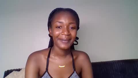 Snapshot of snowie_eyes chatting on 03-27-26, 03:12 Snowie eyes online show from 03-27-26, 03:12