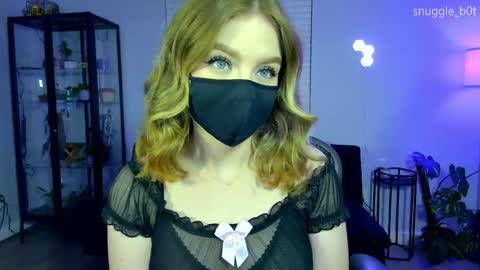 snuggle_b0t online show from 09-21-25, 03:41