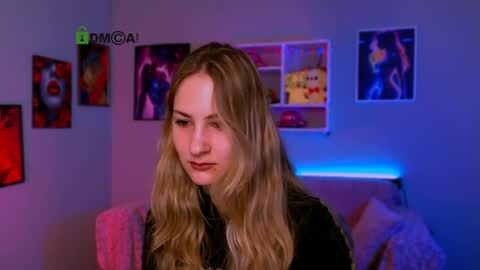 Snapshot of so_hot_rosalie chatting on 04-07-26, 09:21 so_hot_rosalie online show from 04-07-26, 09:21