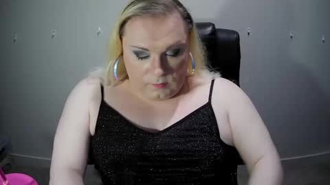 Pink  Pretty online show from 05-23-26, 04:07
