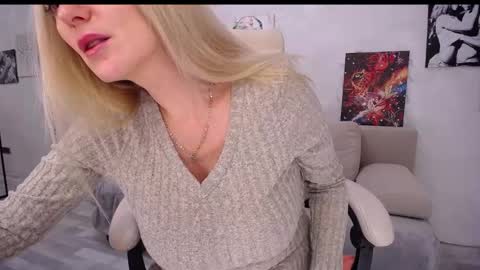 Monna online show from 01-08-25, 06:20