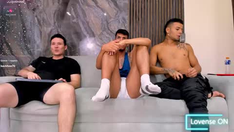 Snapshot of soccer_hot chatting on 03-04-25, 07:43 SOCCER HOT online show from 03-04-25, 07:43