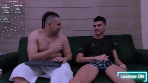 Snapshot of soccer_hot chatting on 11-17-25, 03:34 SOCCER HOT online show from 11-17-25, 03:34