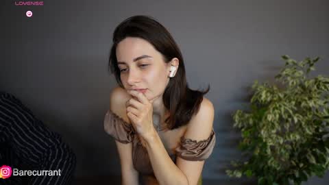 Yesenia online show from 01-28-25, 10:23