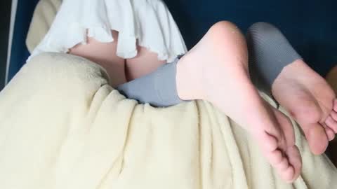 Snapshot of sofanazarova chatting on 12-26-24, 07:45 Sofi online show from 12-26-24, 07:45