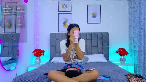 Snapshot of soffia_konig chatting on 05-10-26, 12:21 SOFFI AND CHISTOPHER online show from 05-10-26, 12:21