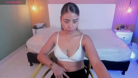 soffiadams2 online show from 11-02-25, 11:56