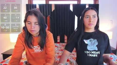 soffy and mia online show from 10-30-25, 12:17