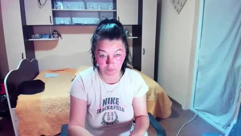 Soffy online show from 05-20-26, 05:13